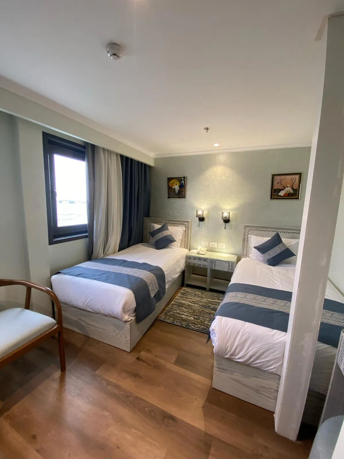 Dining on deck of the IRIS Dahabiya