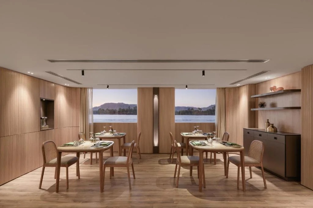 The Dining Room on the Storia Dahabiya