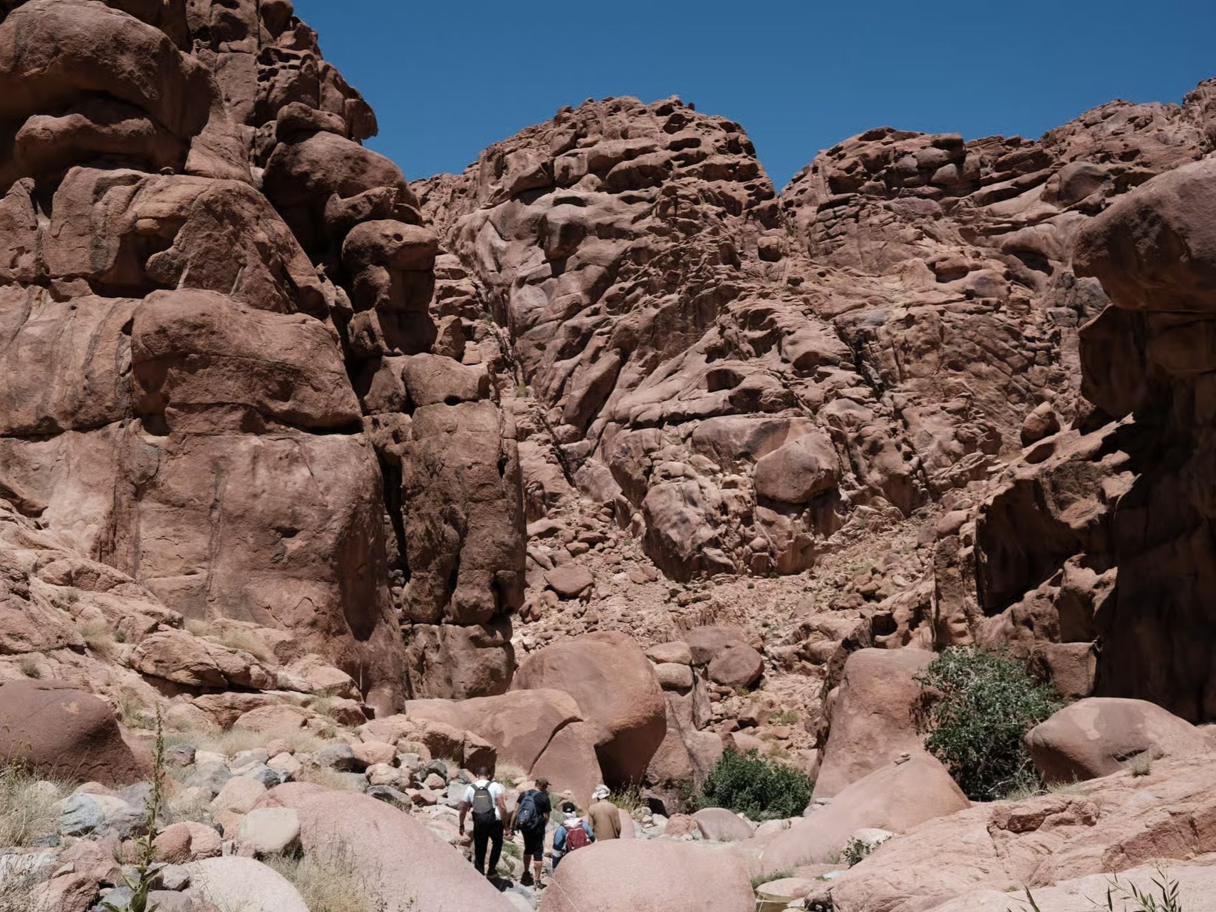 Rocky canyon landscape on the Dahab desert tour